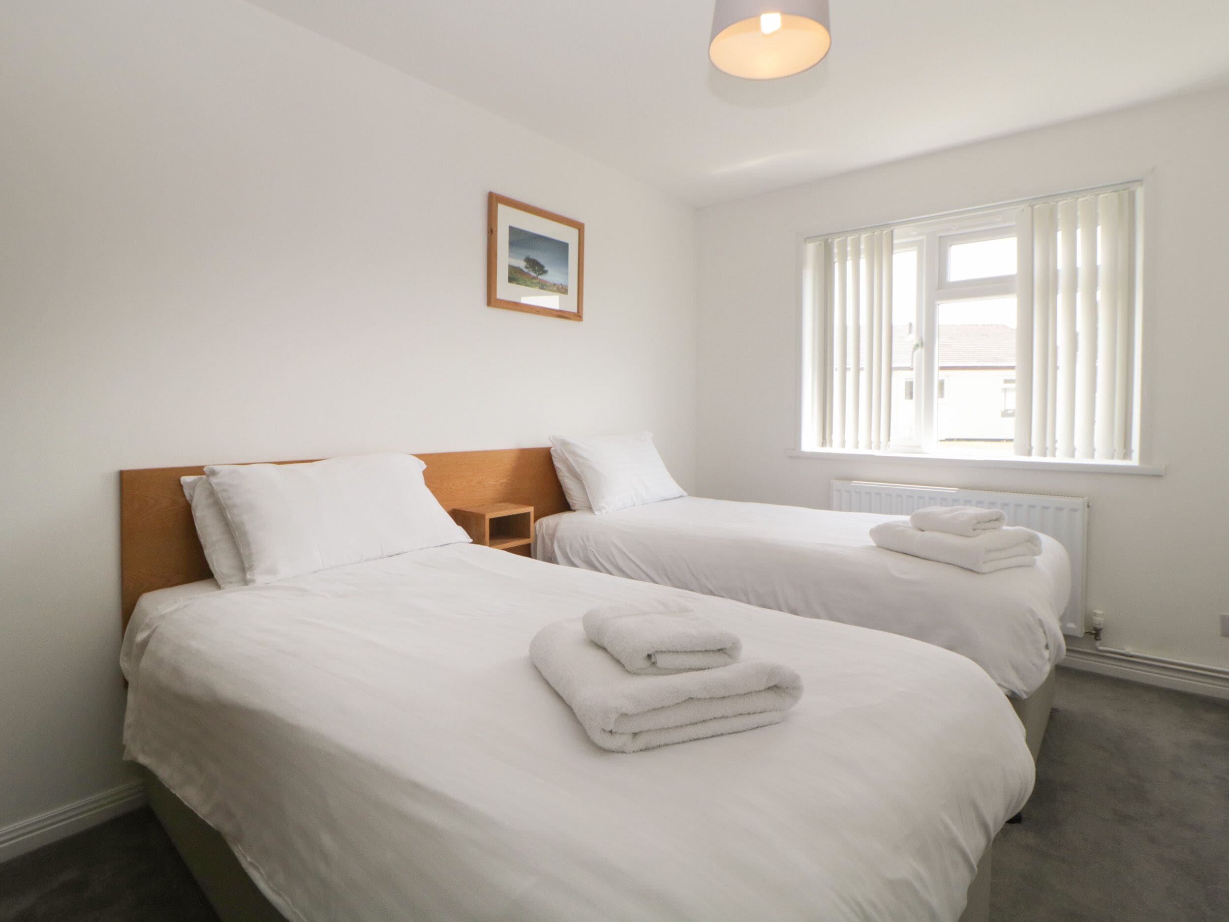 Cottage | 3 bedrooms, individually decorated, individually furnished, free WiFi
