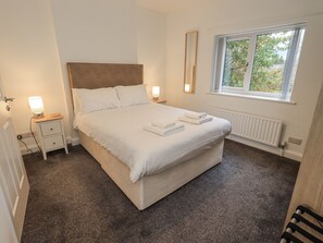 3 habitaciones, decoración personalizada y muebles diferentes 