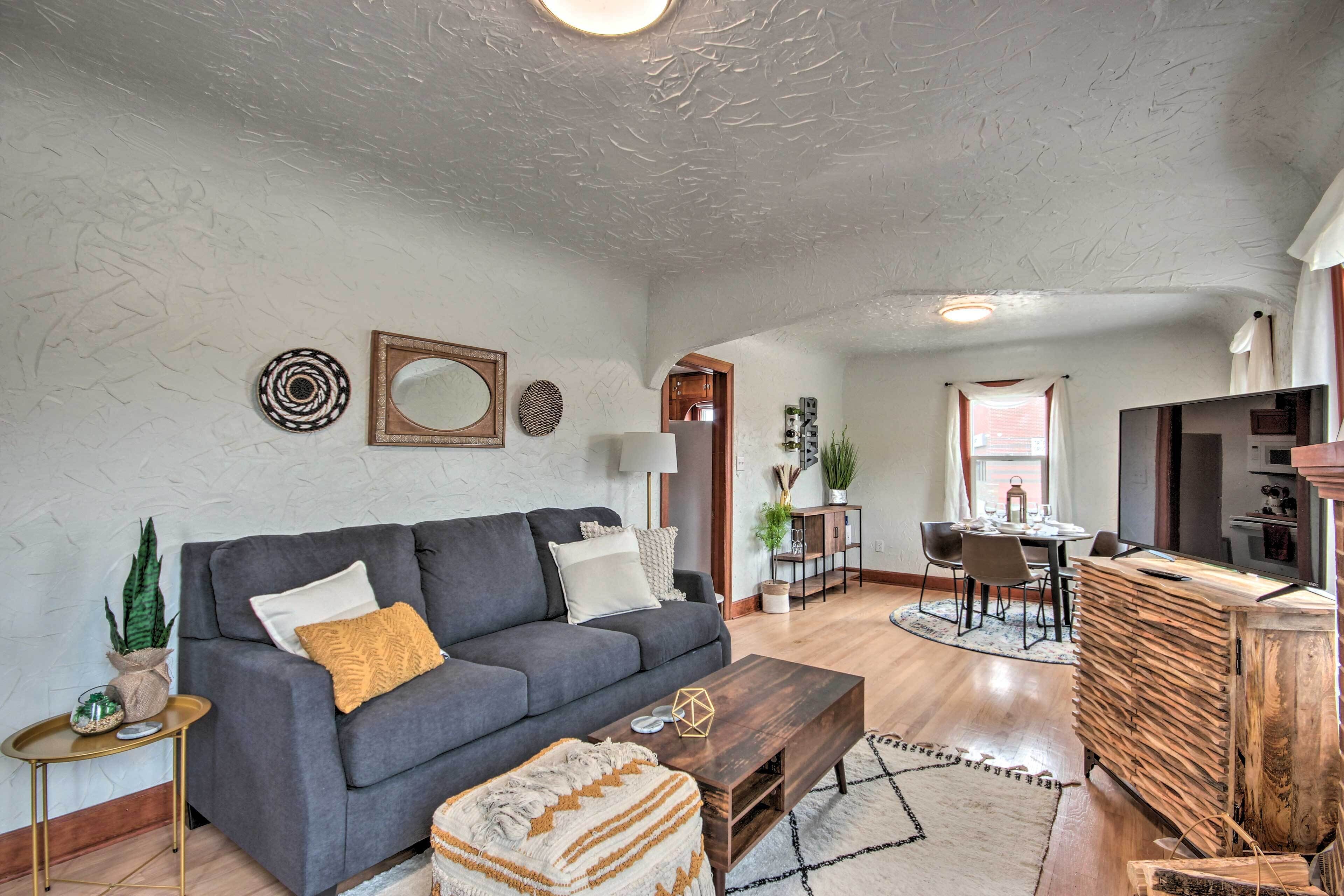 Renovated Laurel Apartment, Close to Downtown