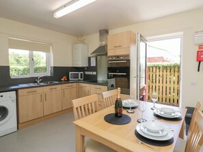 Fridge, electric kettle, toaster, cookware/dishes/utensils - 21 Eamont Park (Penrith)