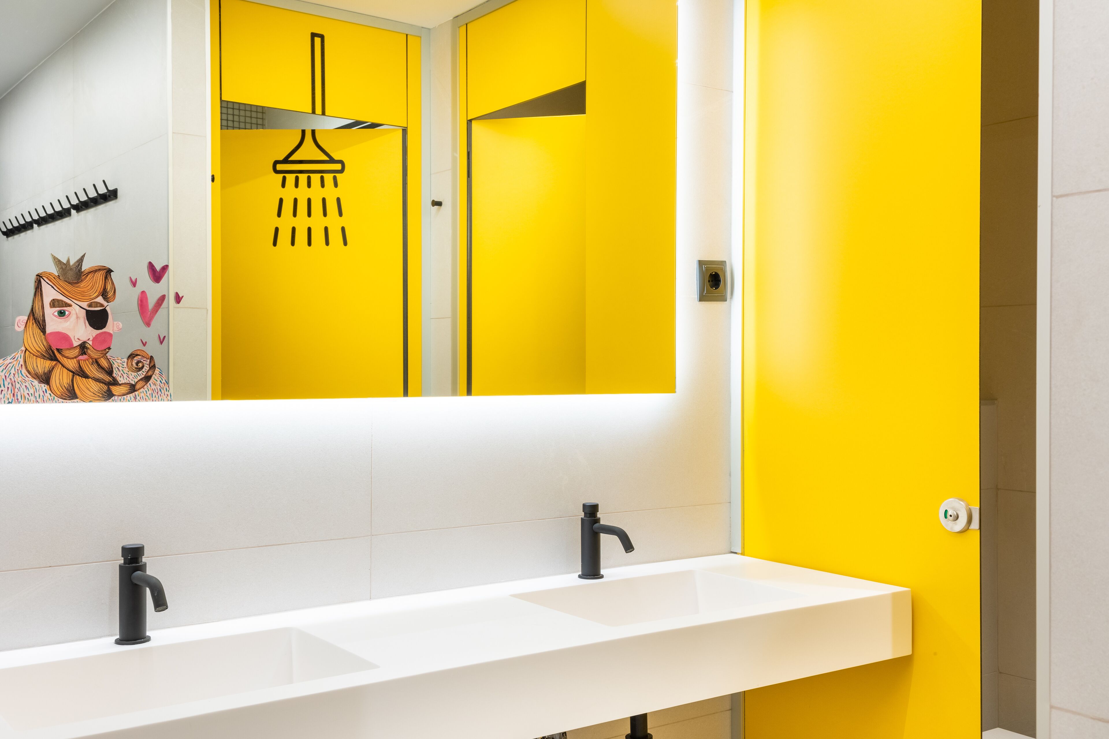 Photo - Petit Hostel Palacio Real