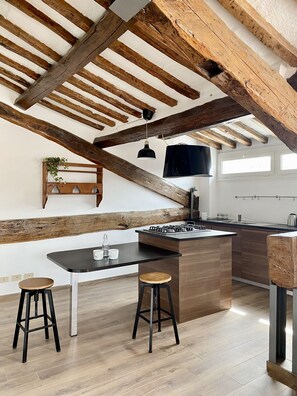Private kitchen - Amazing penthouse with terrace in Trastevere (Roma)