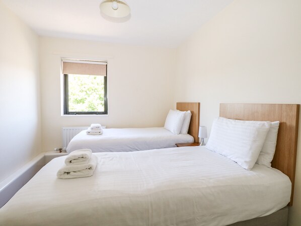 2 bedrooms, individually decorated, individually furnished, free WiFi