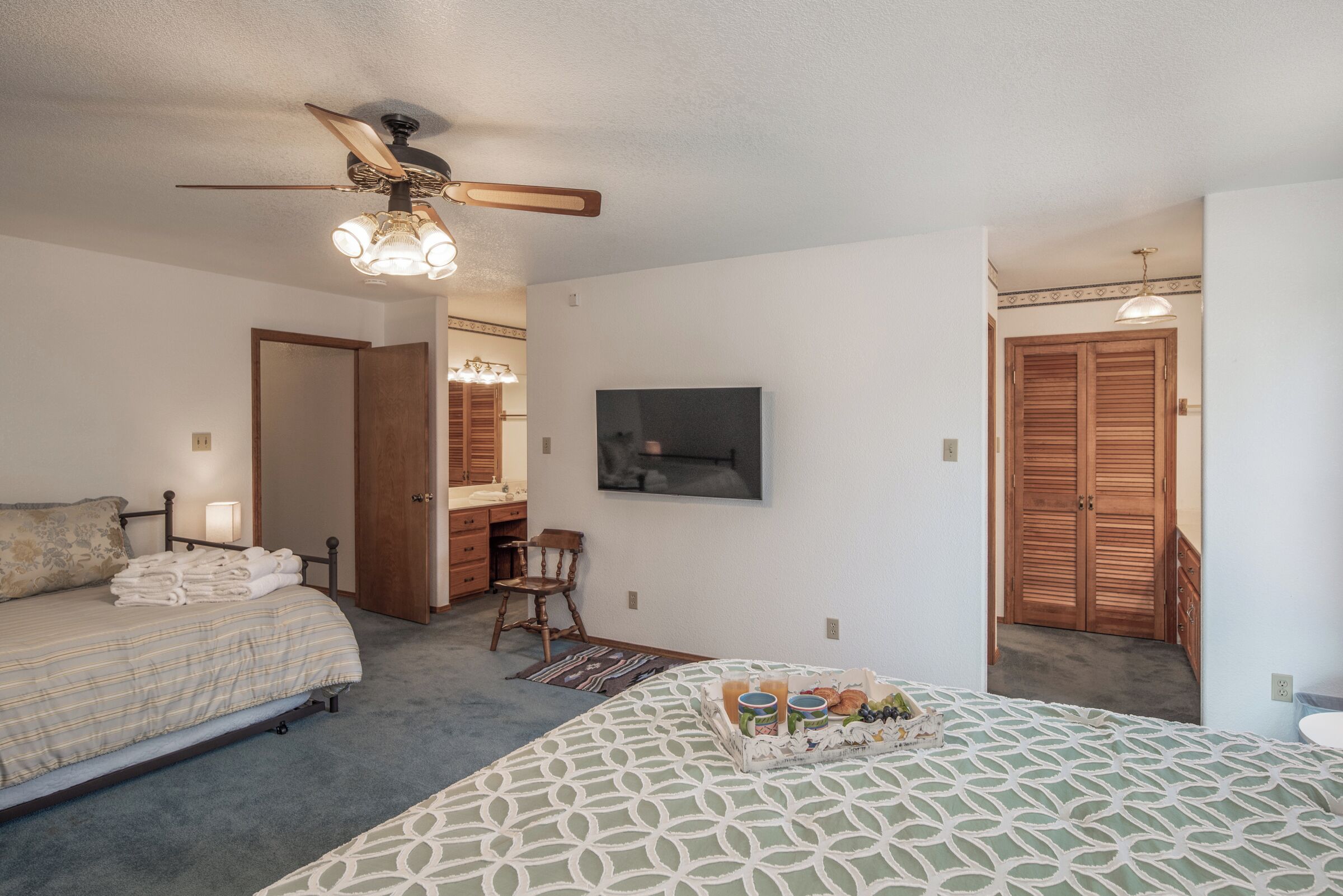 Studio (3 Bedrooms) | Property amenity