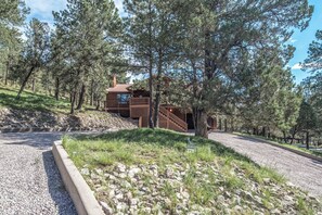 Studio (3 Bedrooms) | Property amenity - Jack Little by Ruidoso Vacation Rentals (Ruidoso)