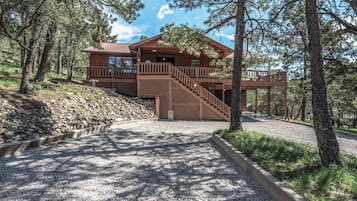 Studio (3 Bedrooms) | Eksterior