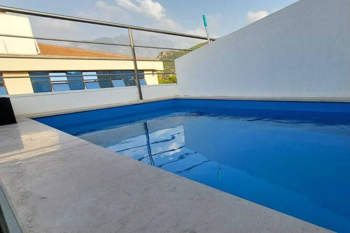 Apartemen Tradisional | Teras/patio