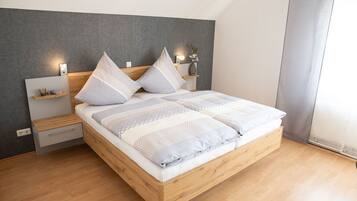 3 habitaciones, tabla de planchar con plancha y wifi gratis