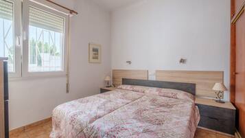 3 Schlafzimmer, Bügeleisen/Bügelbrett, kostenloses WLAN, Bettwäsche