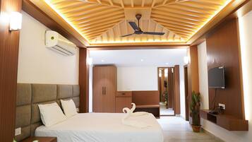 Exclusive Room | Free WiFi, bed sheets