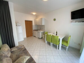 Private kitchen | Fridge, microwave, stovetop, espresso maker - Apartments Pulic (Sibenik)