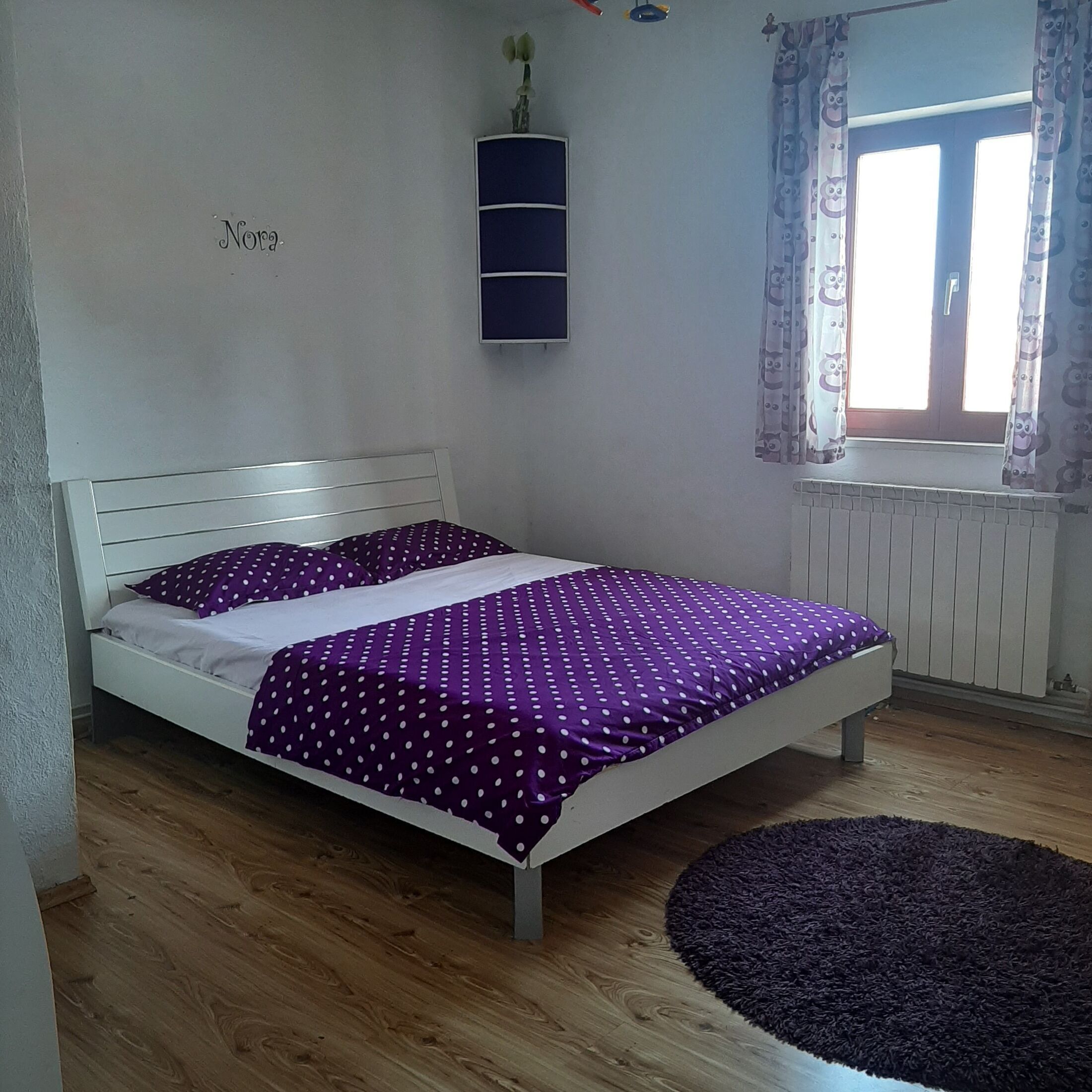 2 bedrooms, iron/ironing board, free WiFi