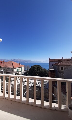 Apartment (A1) | Balcony