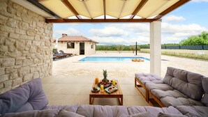 Unclassified image, 4 of 68, button - Villa Lucia (Skradin)