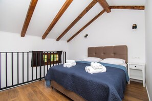 Villa | 2 Schlafzimmer, Zimmersafe, Bügeleisen/Bügelbrett, kostenloses WLAN