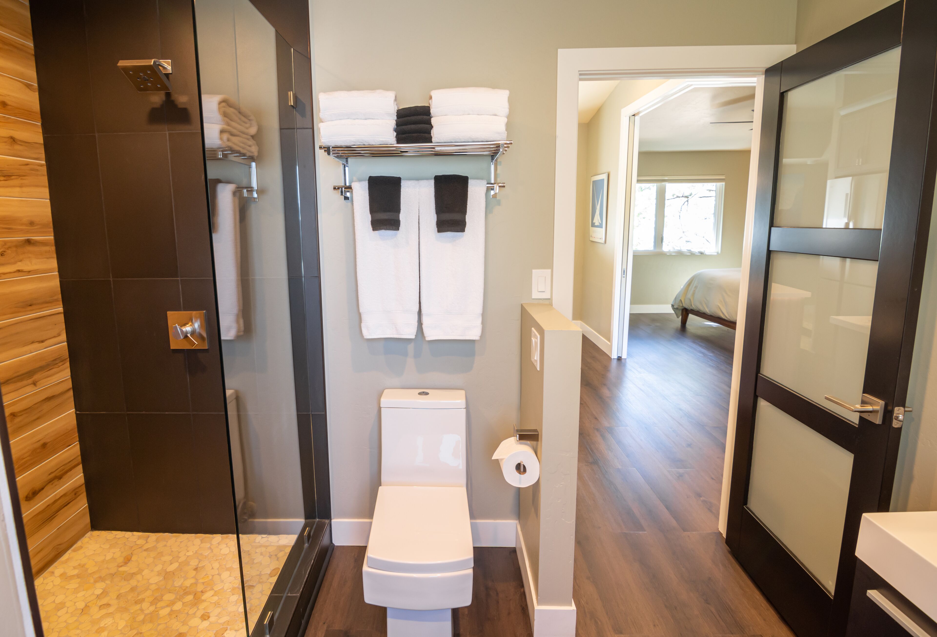 *Brand New* Modern Luxury Downtown Loft with AC!!!