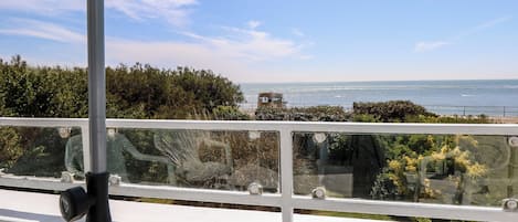 Cottage | Property grounds