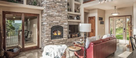 Studio (6 Bedrooms) | Property amenity