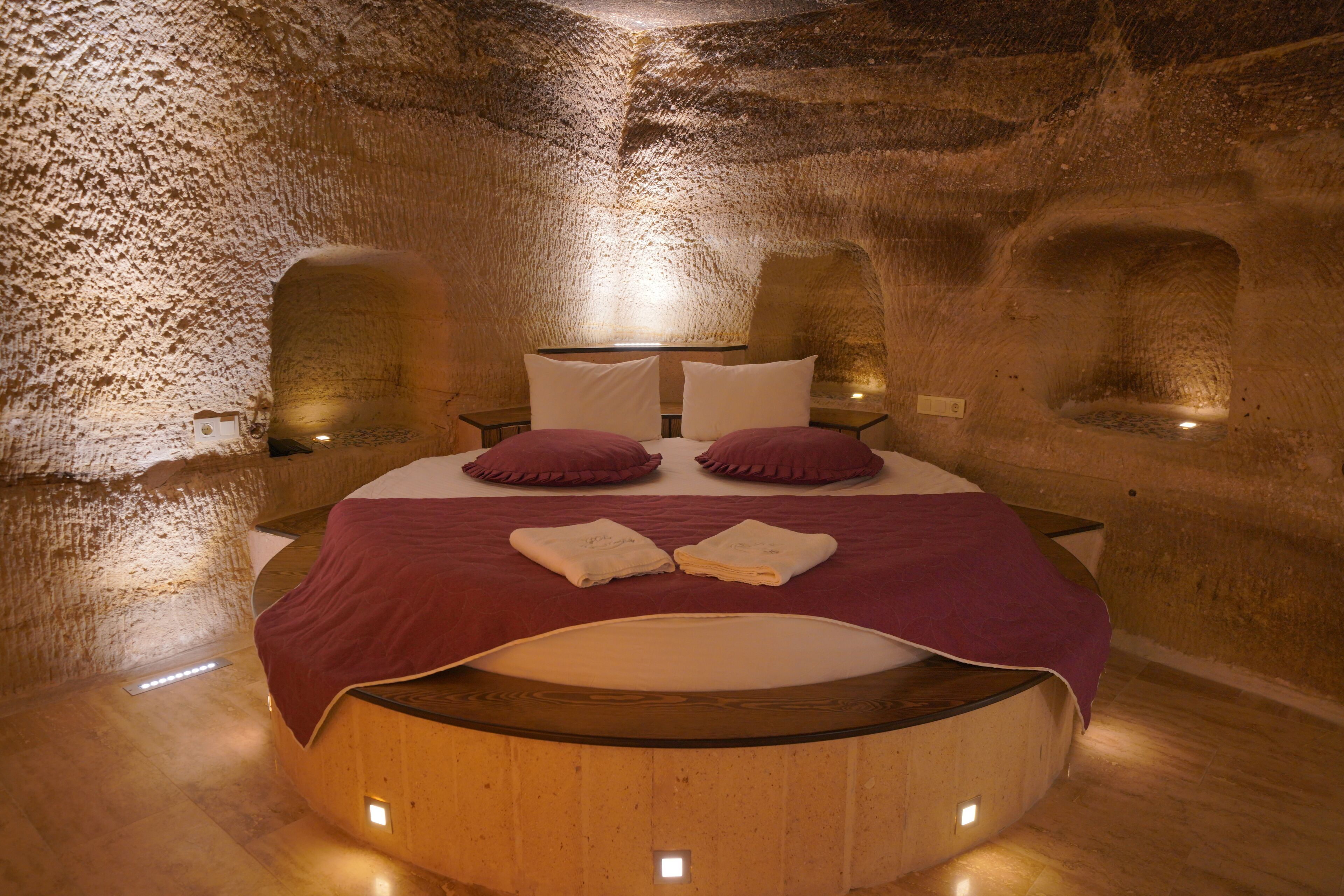 Honeymoon Cave Suite | 特色装修、特色家居、隔音、免费 WiFi