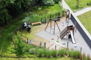 어린이 놀이 공간 - 야외