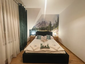 Classic Double Room | Iron/ironing board, free WiFi, bed sheets - Pokoje Gościnne Magnas (Poronin)