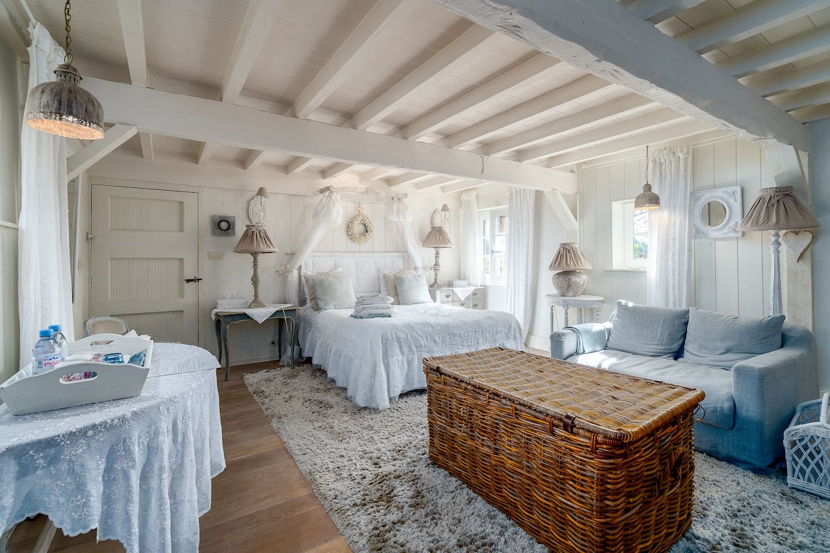 Habitación superior | 1 habitación, decoración personalizada y muebles diferentes