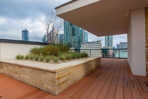 Balcony - Warsaw Sienna Apartments by Renters (Warsaw)