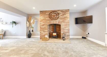 Host & Stay | Sea Breeze