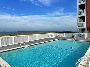 Pool - La Dolce Vita II: Soundfront condo w/sunset views, community pool, 2 en-suites! (Nags Head)