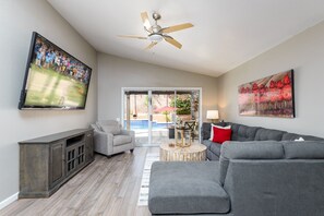 Hus, 3 soverom | Oppholdsrom | Smart-TV