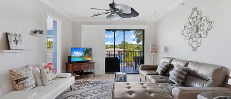 Condo (1 Bedroom) | Front of property