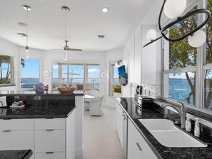 House (4 Bedrooms) | Property amenity