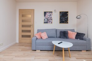 Apartment, 2 Schlafzimmer, 2 Bäder | Wohnzimmer