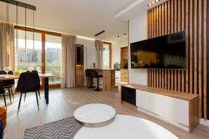 Apartment, 1 Bedroom, Terrace | Living room