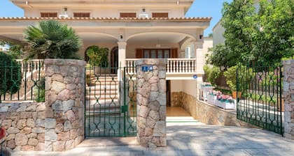 Charming Villa Near the Most Beautiful Beach in North Mallorca