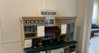 2 Bedroom Near Florida Southern