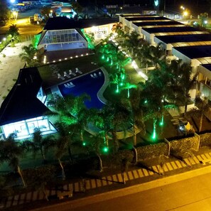 Exterior - Hotel Posada Maestosso (Leones)