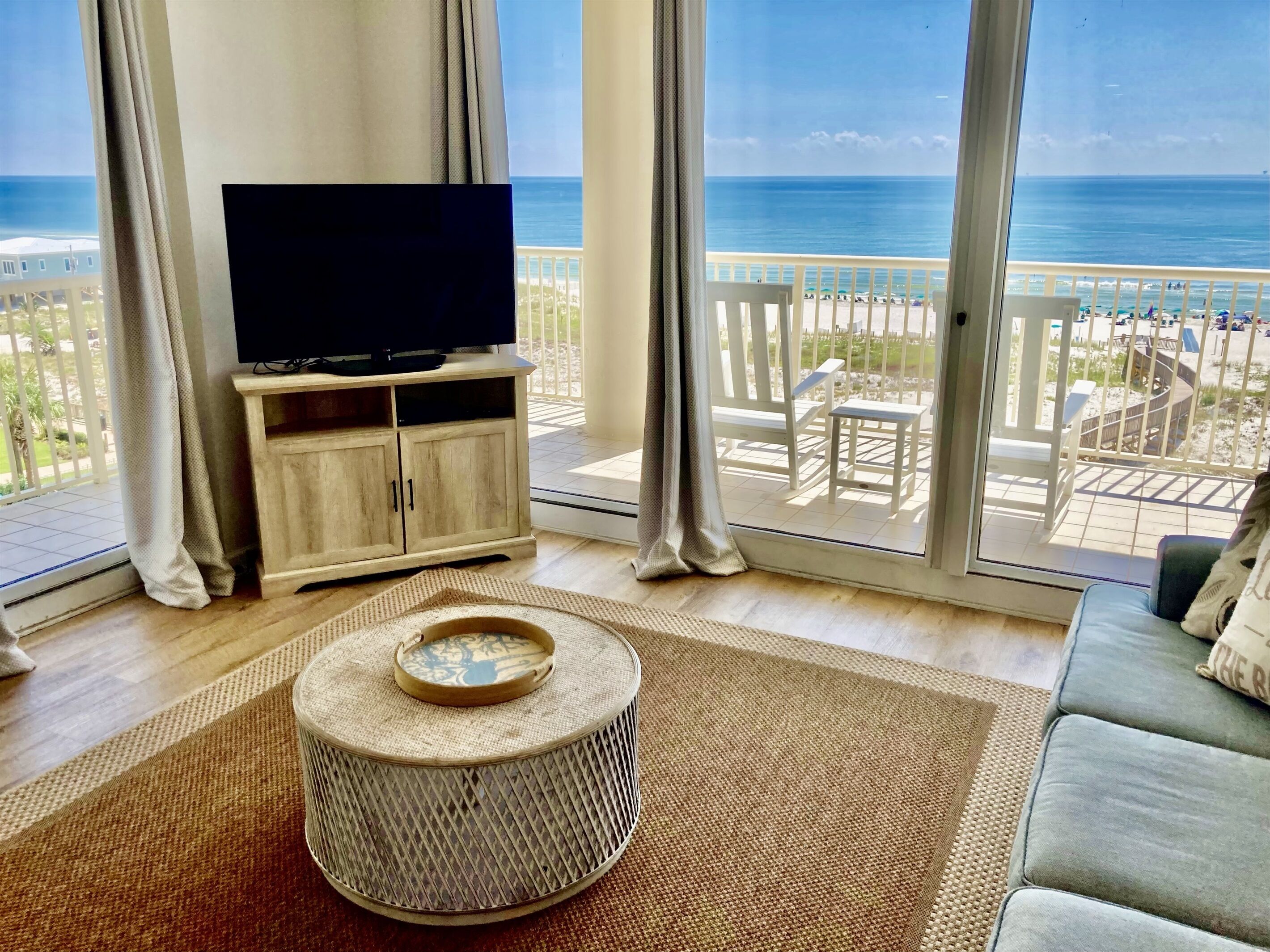 Gorgeous 3 BR, 3 1/2 BA CORNER UNIT on the 6th floor at the The Beach Club!