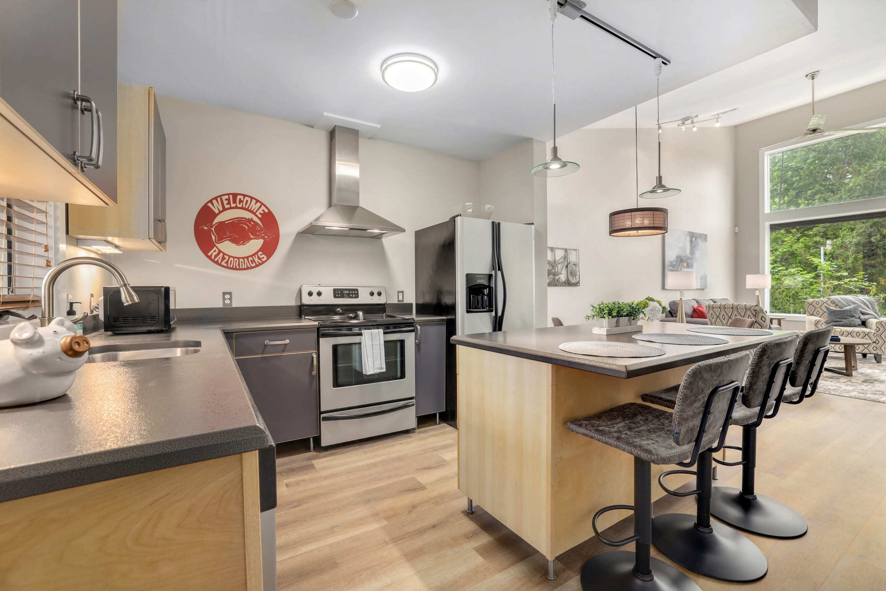 Sycamore Hideaway - Mill District - 1 mi to DT