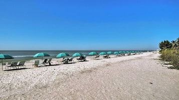 Vlak bij het strand