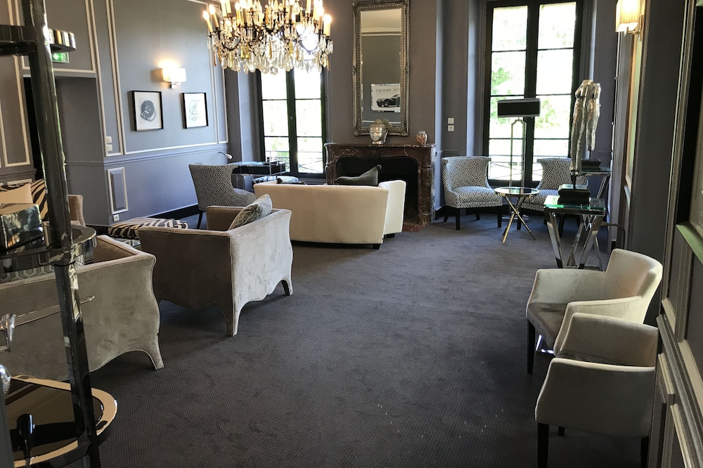 La Résidence du Château de Sancy