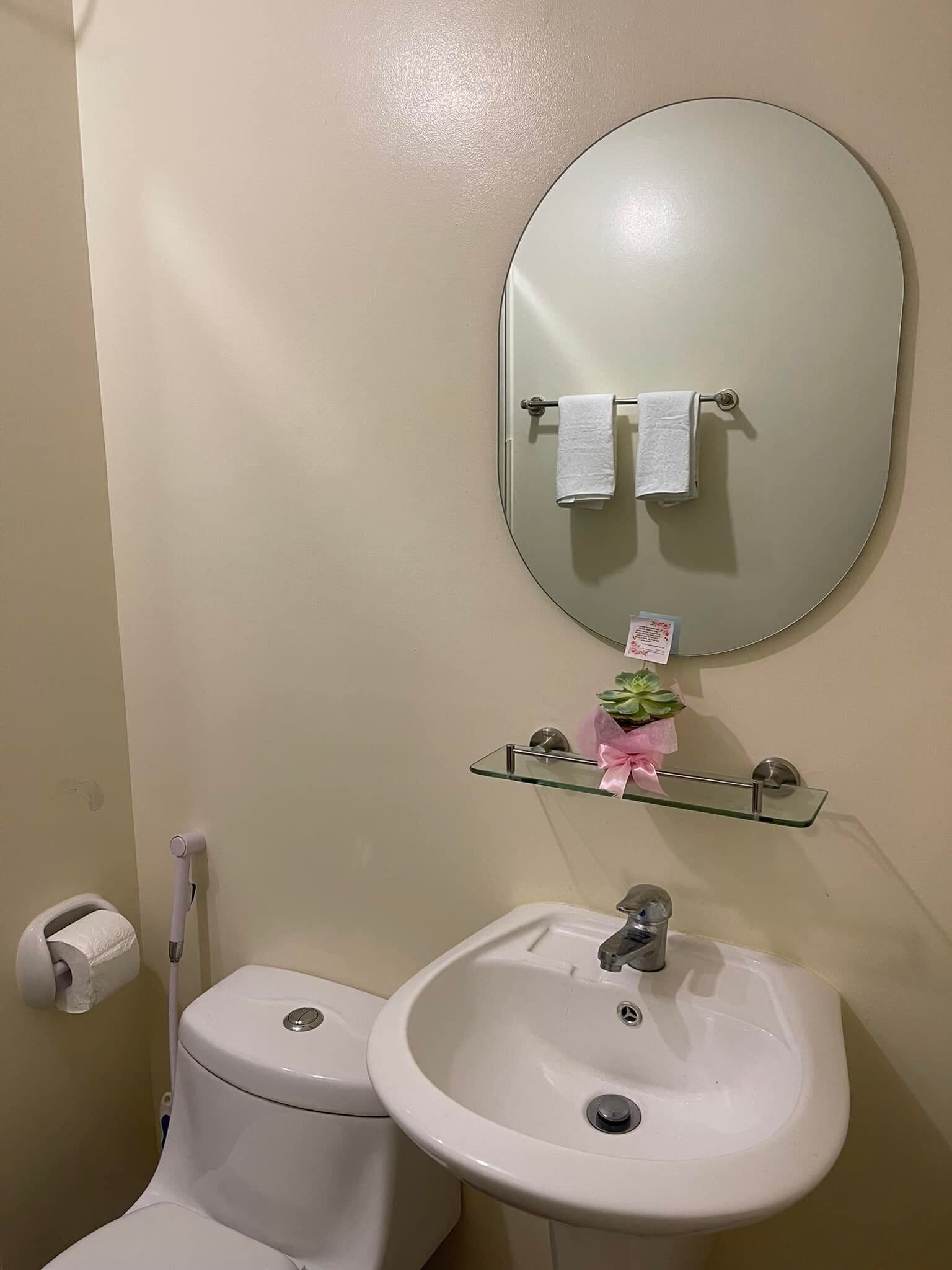 Condo-hotel Staycation | Ayala Serin East Tagaytay