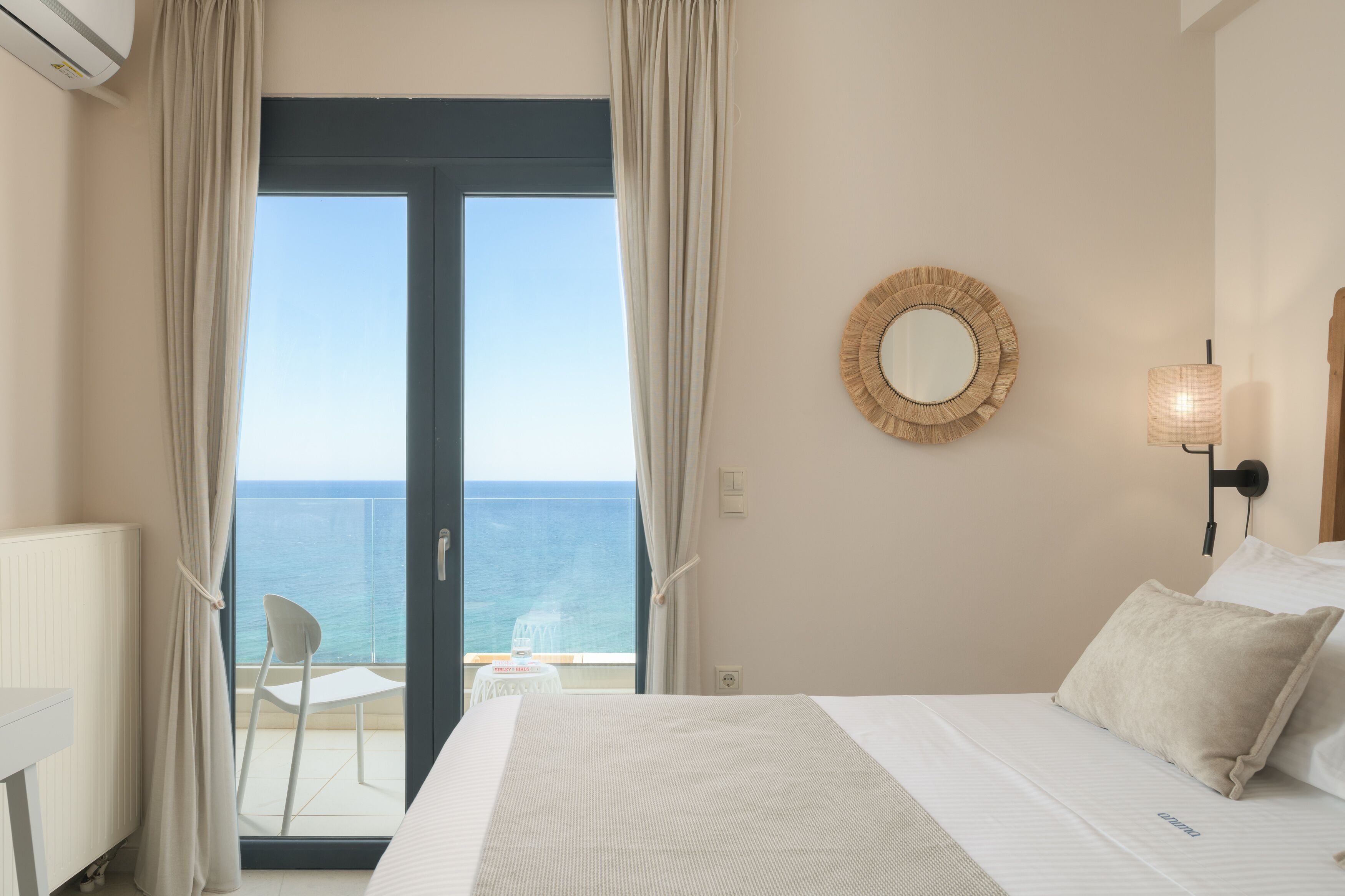 4 bedrooms, in-room safe, iron/ironing board, WiFi (free)