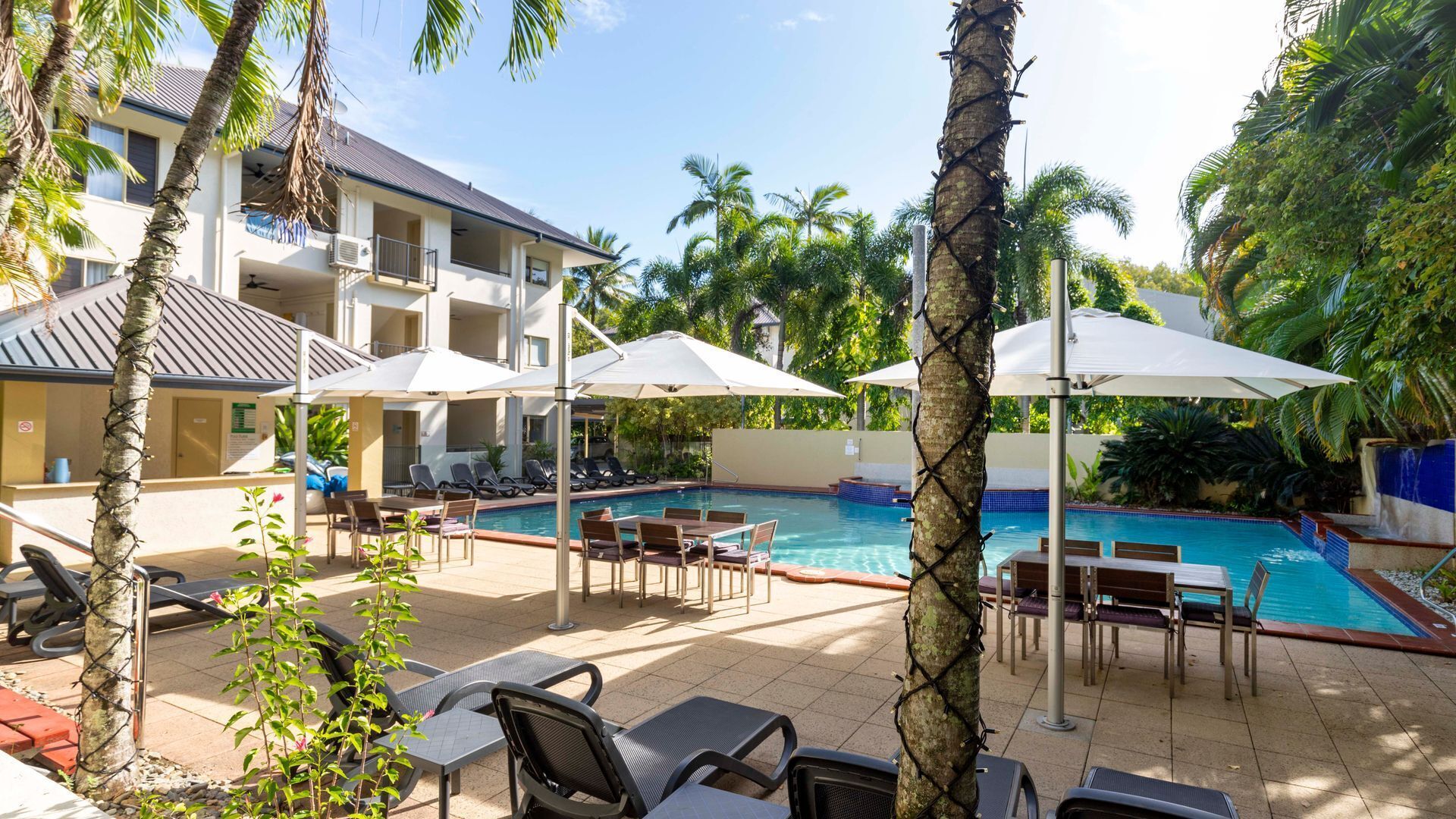 Spacious 3 Bedroom Apartment in Central Plaza