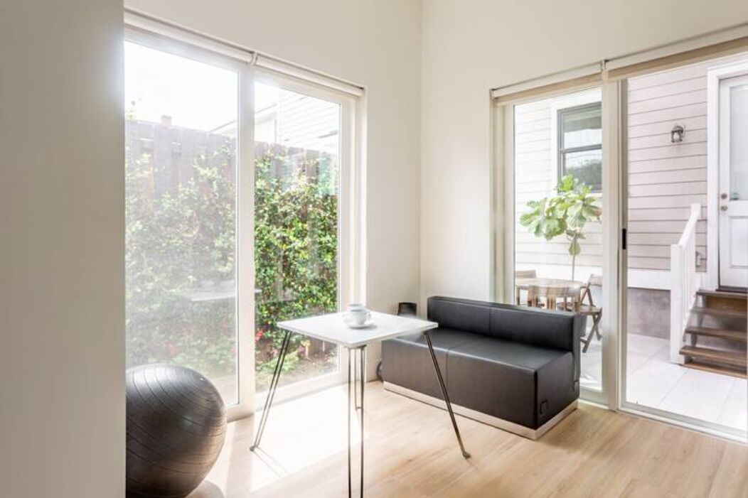 Downsizing Refined - 5 min walk to Forsyth Park