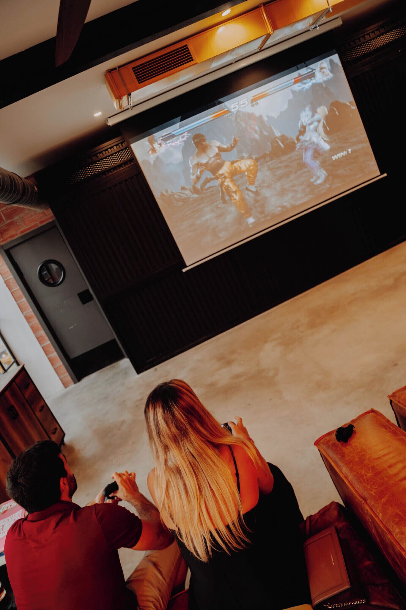 Foto - Ryans Lolas - Adults Only