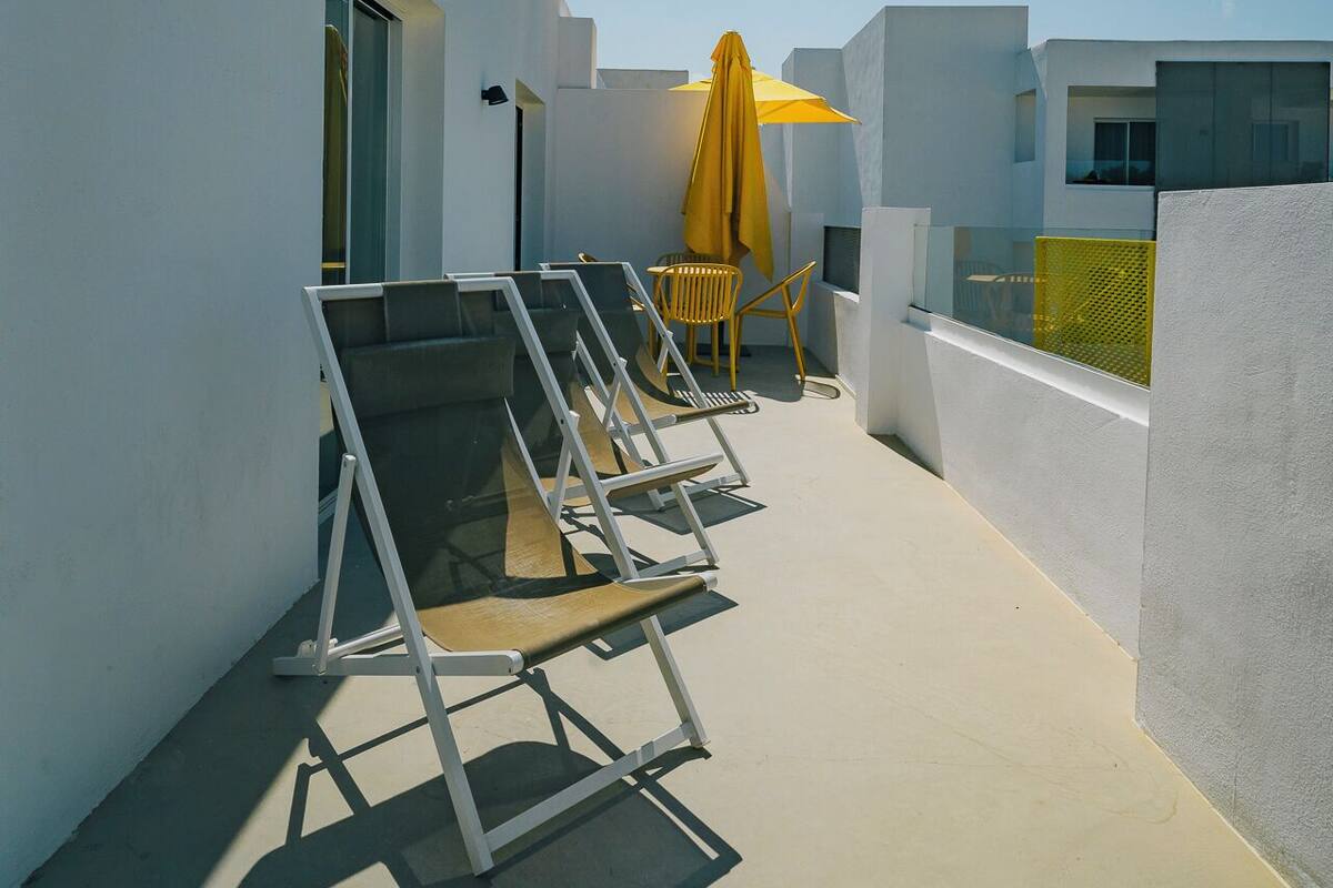 Suite, vistas a la piscina (Room 666) | Terraza o patio