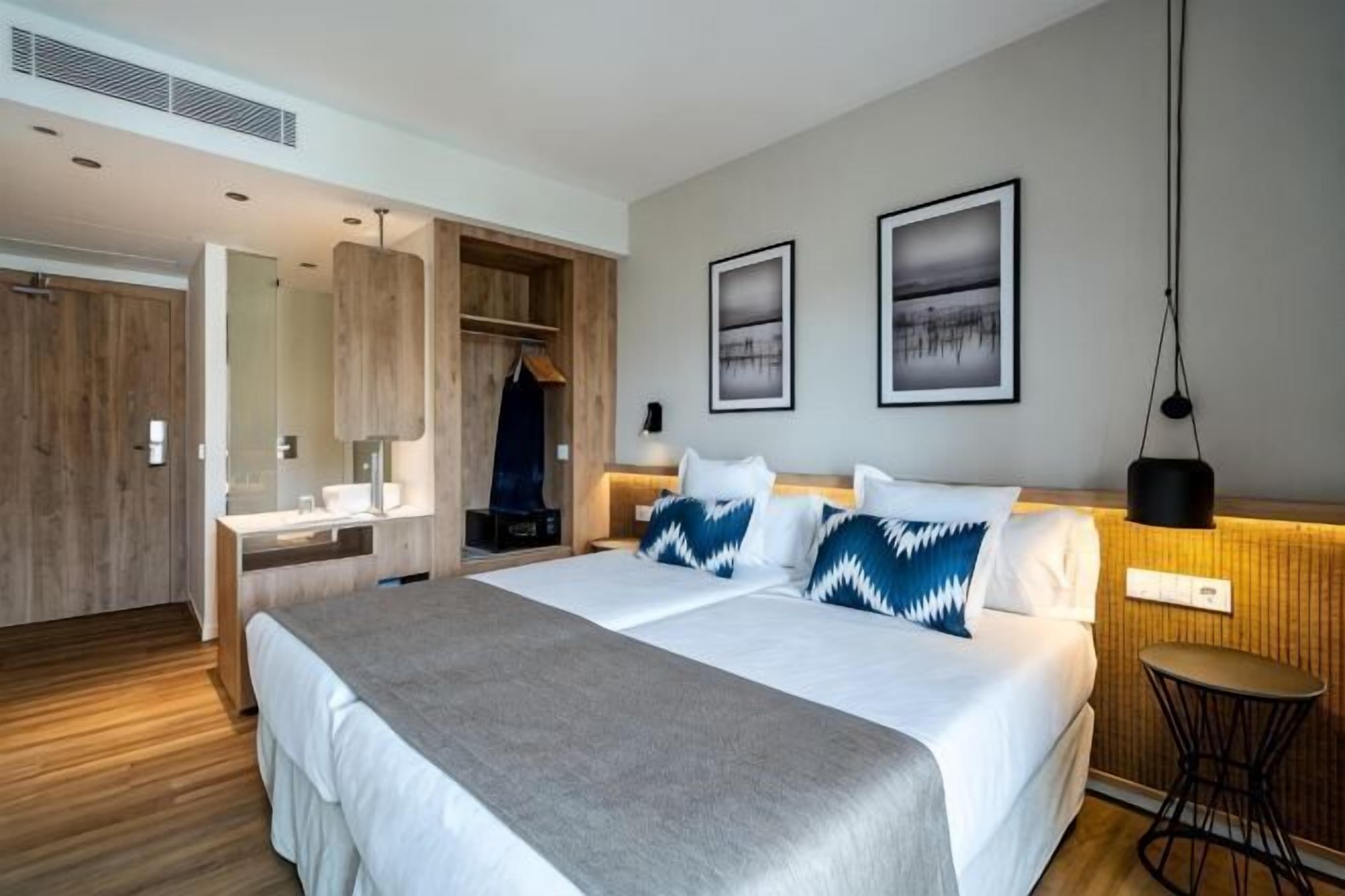 In-room safe, desk, blackout curtains, soundproofing