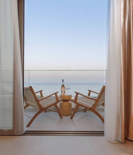 "KALES" SEA VIEW SUITES