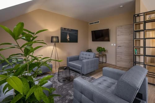 Suite Deluxe | Soggiorno | TV